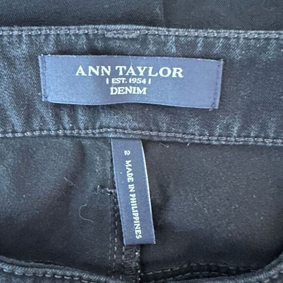 Ann Taylor Denim Ankle Zip Skinny Jeans Size 2 Black - Picture 4 of 10